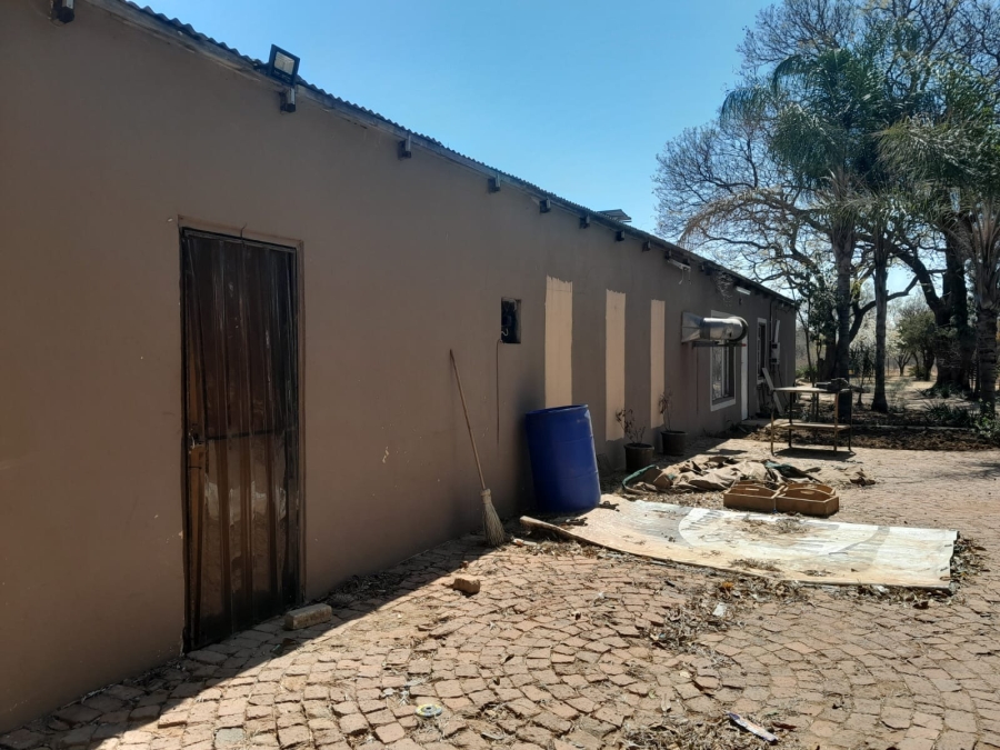 7 Bedroom Property for Sale in Bultfontein A H Gauteng