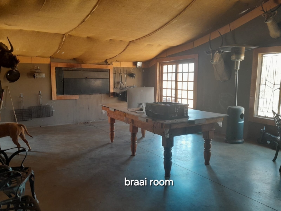 7 Bedroom Property for Sale in Bultfontein A H Gauteng