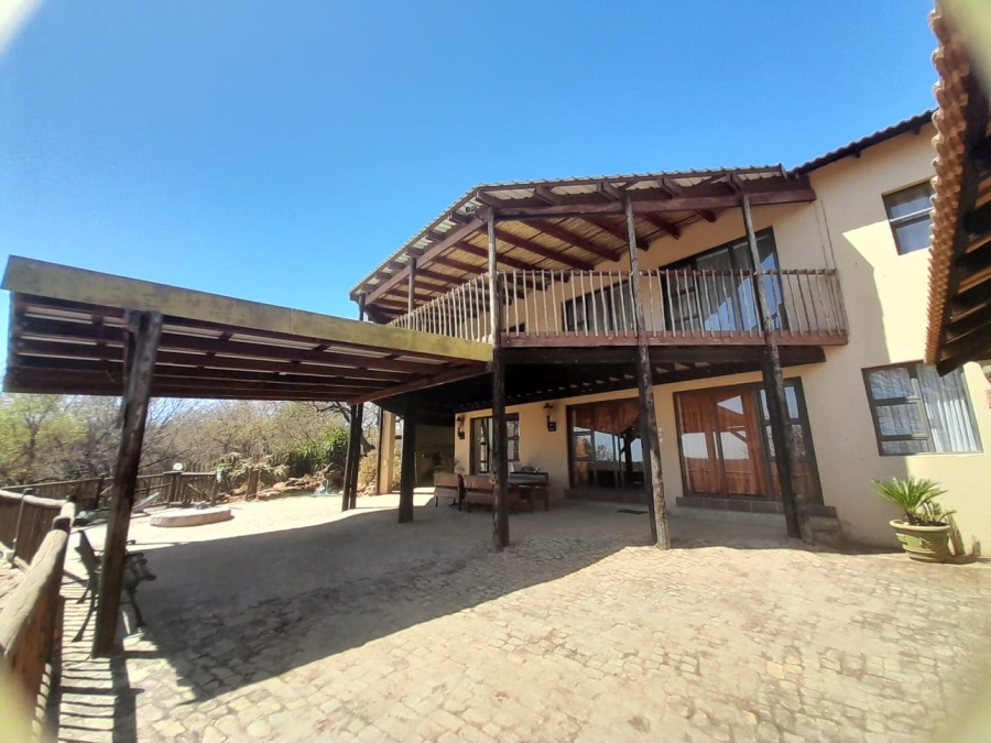 5 Bedroom Property for Sale in Roodeplaat Gauteng