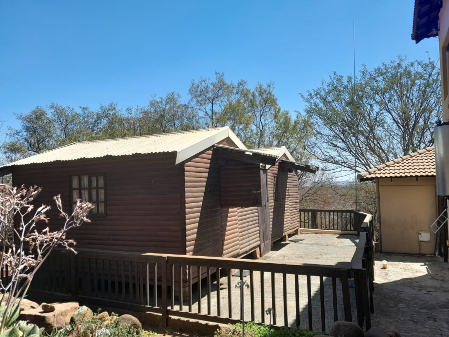 5 Bedroom Property for Sale in Roodeplaat Gauteng