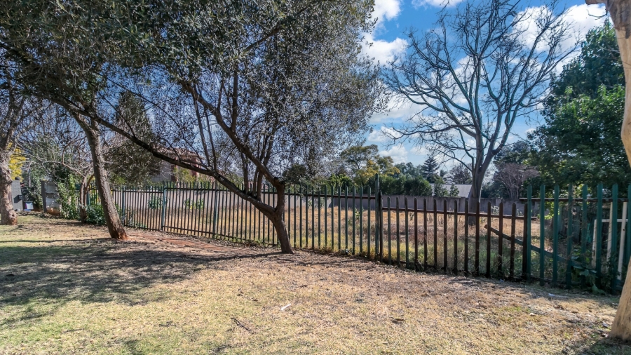 0 Bedroom Property for Sale in Linden Gauteng