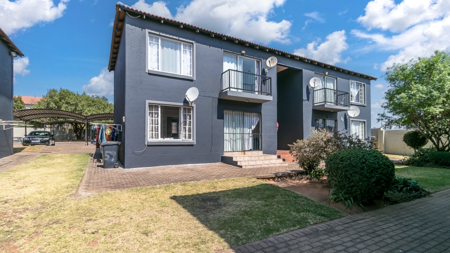 2 Bedroom Property for Sale in Northgate Gauteng