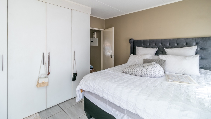 2 Bedroom Property for Sale in Ferndale Gauteng