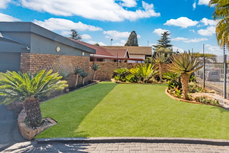 3 Bedroom Property for Sale in Rant En Dal Gauteng