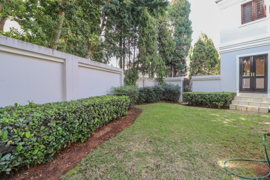 5 Bedroom Property for Sale in Atholl Gauteng