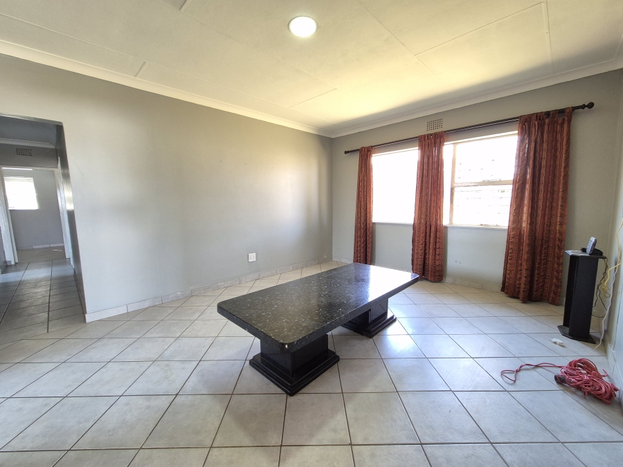 3 Bedroom Property for Sale in Klopperpark Gauteng