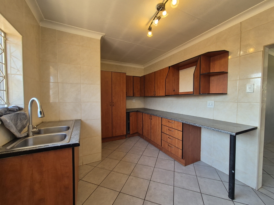 3 Bedroom Property for Sale in Klopperpark Gauteng