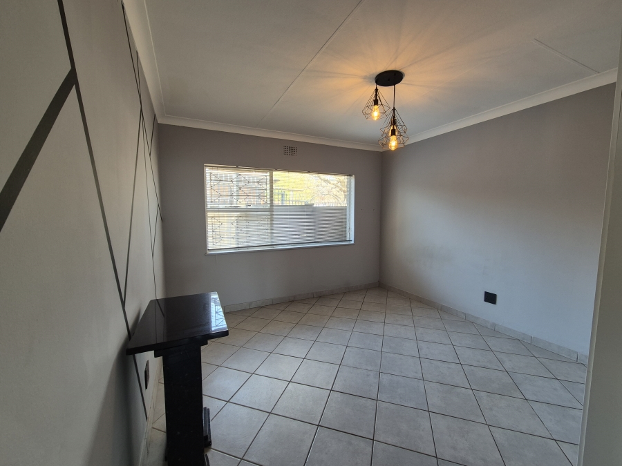 3 Bedroom Property for Sale in Klopperpark Gauteng