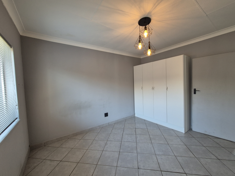 3 Bedroom Property for Sale in Klopperpark Gauteng