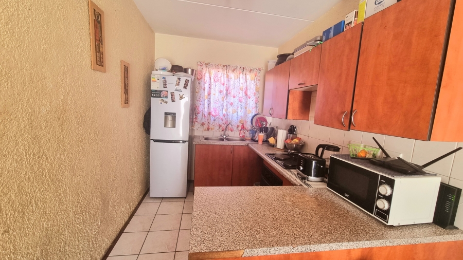 To Let 2 Bedroom Property for Rent in Halfway Gardens Gauteng