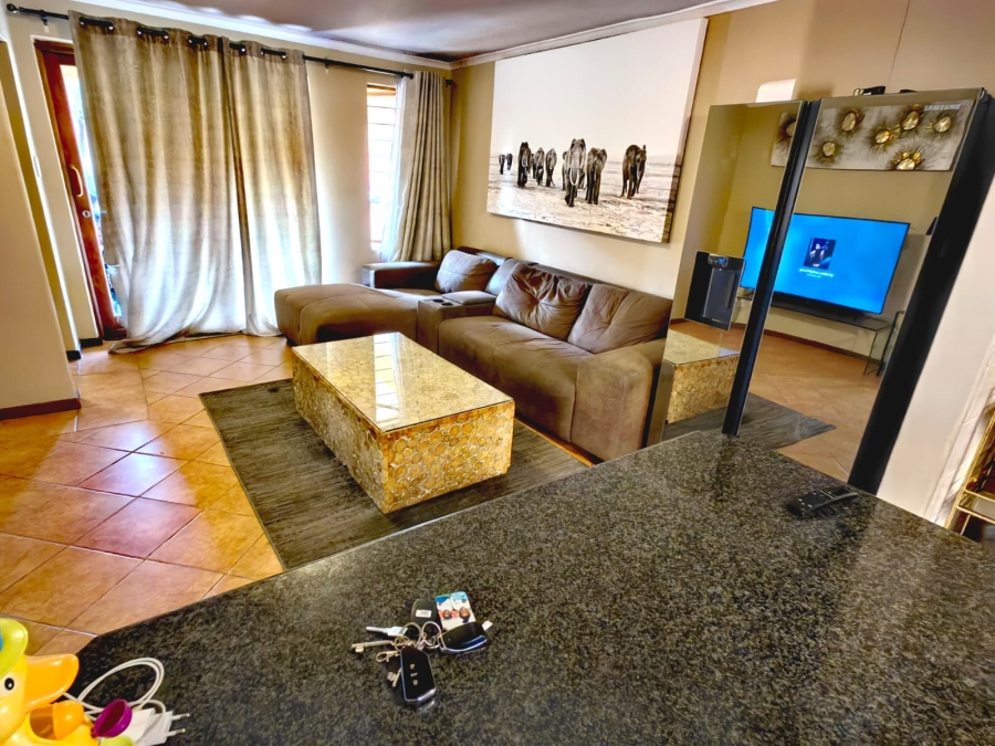 2 Bedroom Property for Sale in Montana Tuine Gauteng