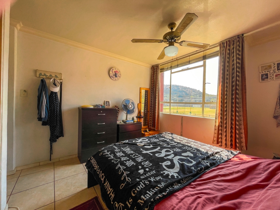 2 Bedroom Property for Sale in Wonderboom South Gauteng