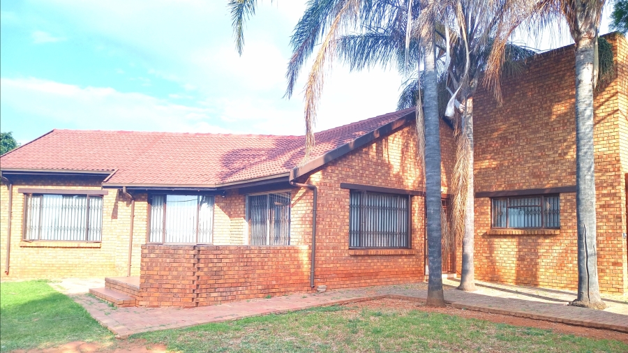 3 Bedroom Property for Sale in Chantelle Gauteng