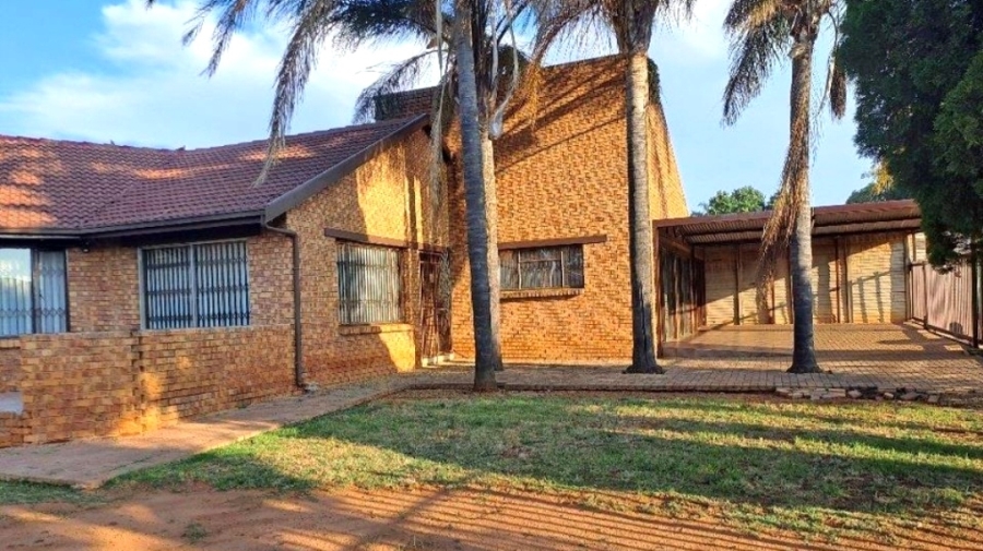 3 Bedroom Property for Sale in Chantelle Gauteng