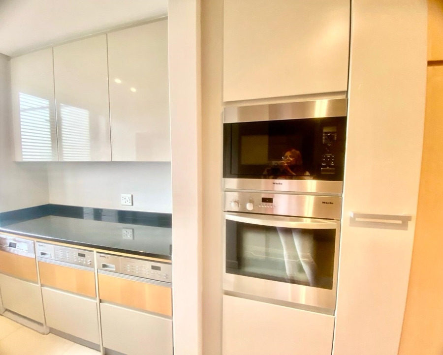To Let 2 Bedroom Property for Rent in Morningside Gauteng