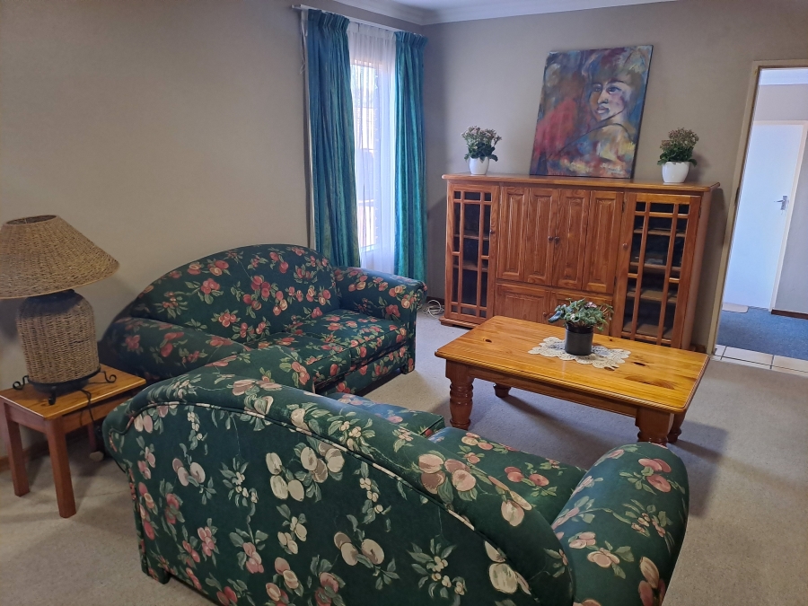 3 Bedroom Property for Sale in Eldoraigne Gauteng