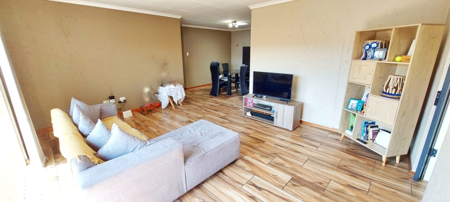 3 Bedroom Property for Sale in Halfway Gardens Gauteng