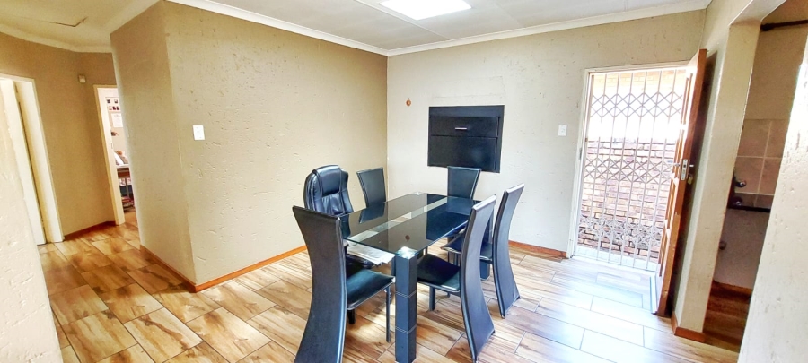 3 Bedroom Property for Sale in Halfway Gardens Gauteng