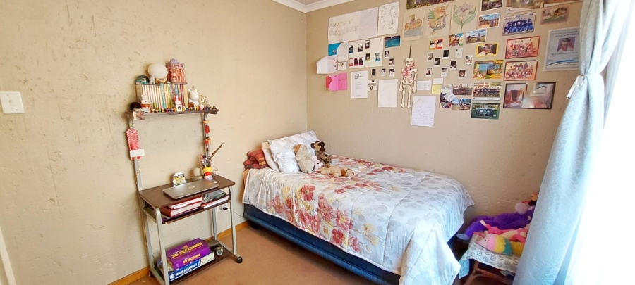 3 Bedroom Property for Sale in Halfway Gardens Gauteng