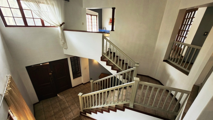 5 Bedroom Property for Sale in Eldoraigne Gauteng