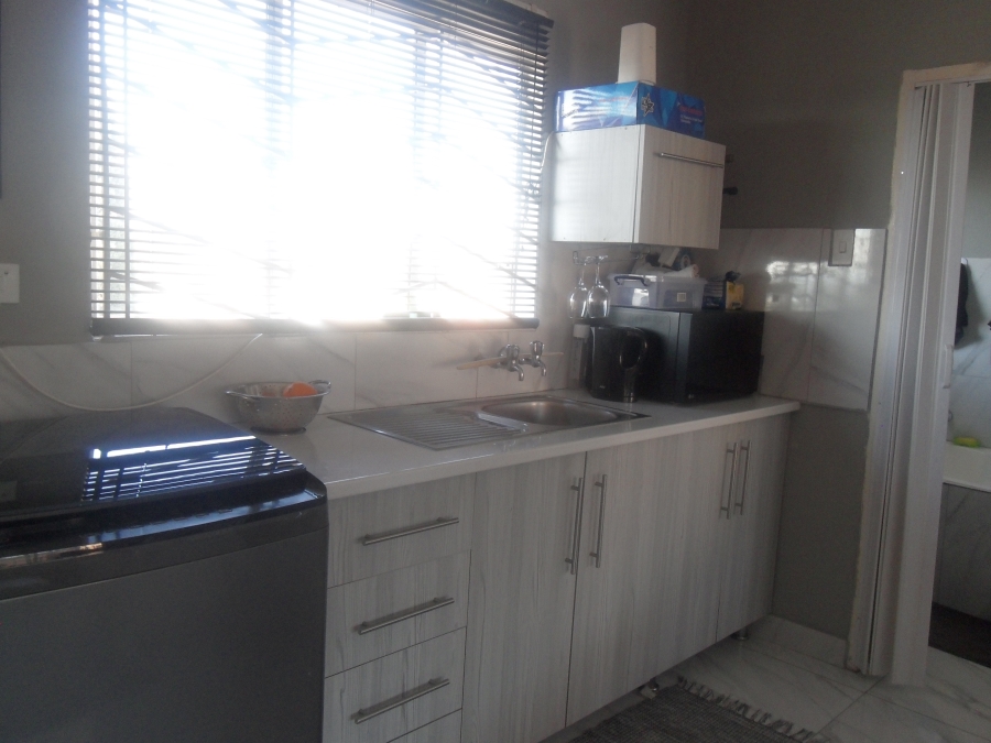 1 Bedroom Property for Sale in Bramley View Gauteng