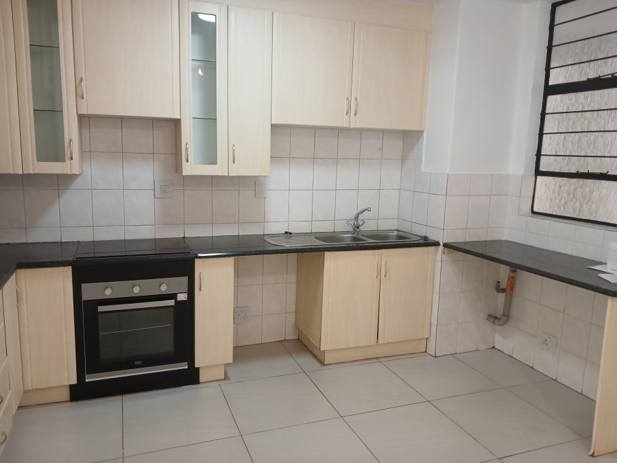 To Let 2 Bedroom Property for Rent in Sandton Central Gauteng