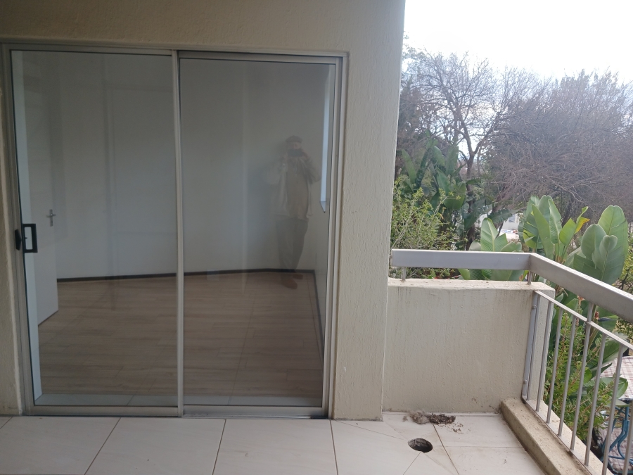 To Let 2 Bedroom Property for Rent in Sandton Central Gauteng