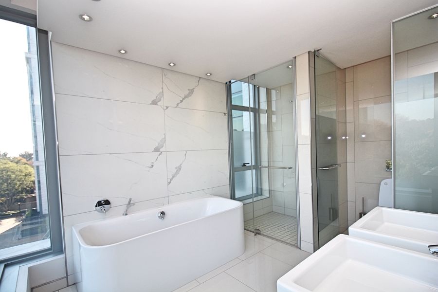 2 Bedroom Property for Sale in Sandhurst Gauteng