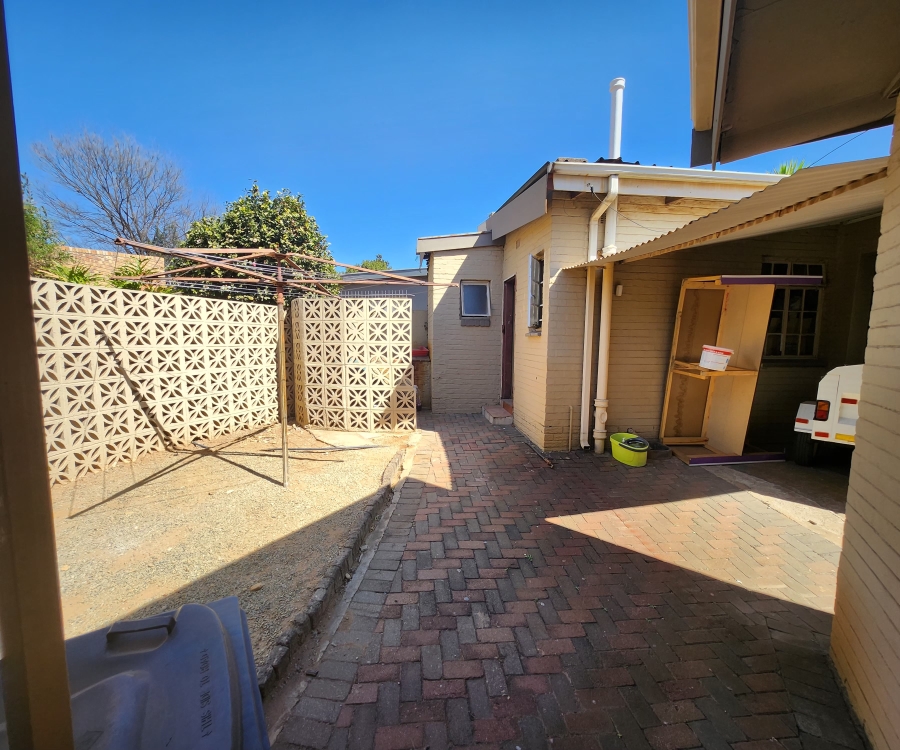 4 Bedroom Property for Sale in Birchleigh Gauteng