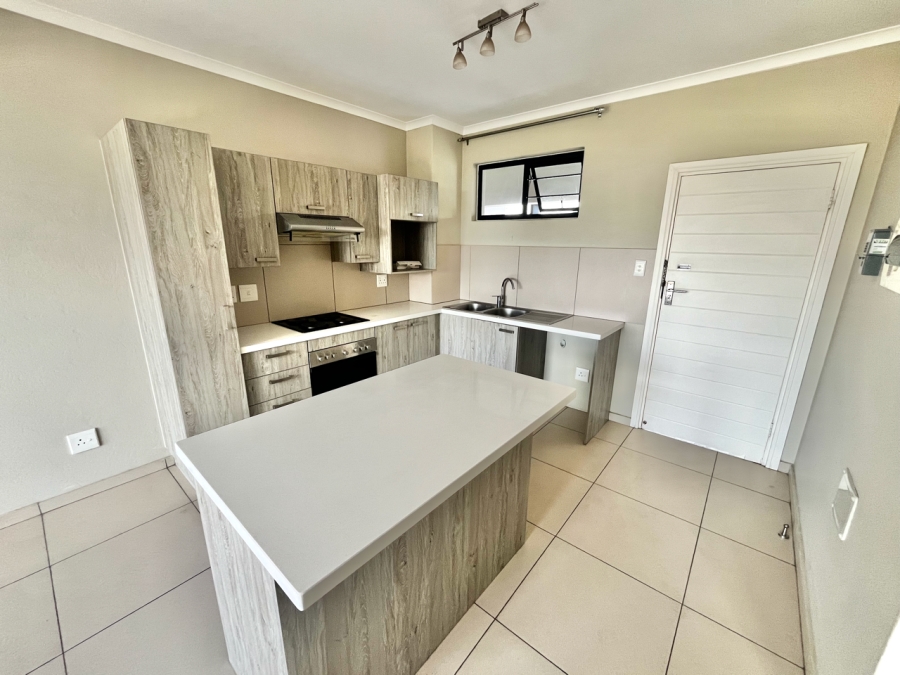 To Let 1 Bedroom Property for Rent in Erand Gardens Gauteng