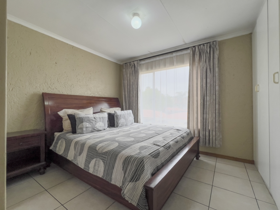 3 Bedroom Property for Sale in Glen Marais Gauteng