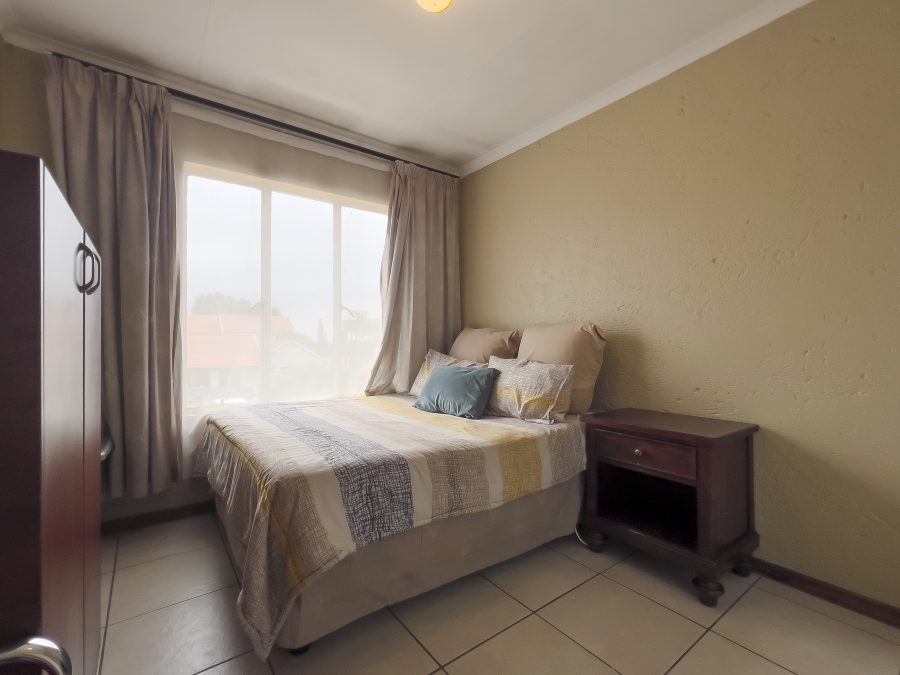 3 Bedroom Property for Sale in Glen Marais Gauteng