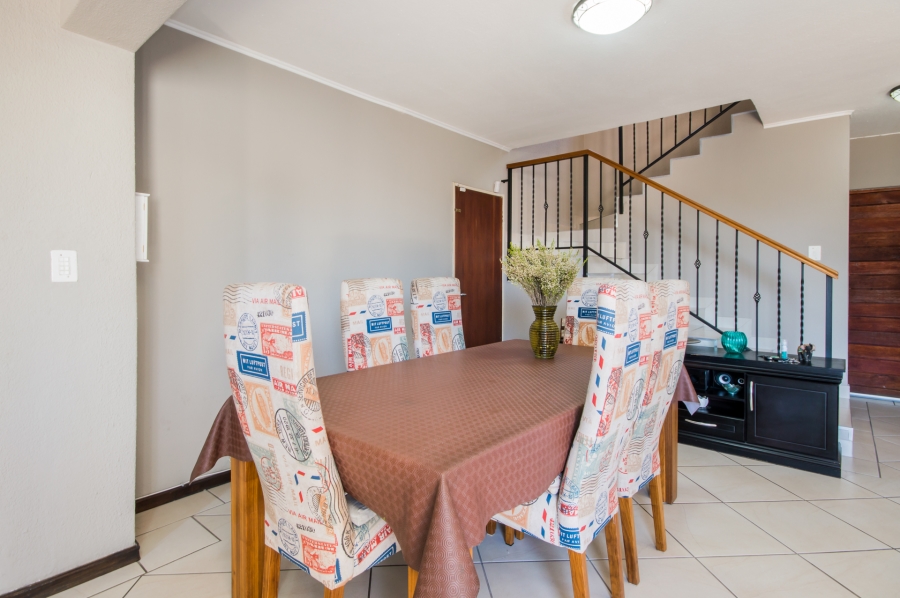 3 Bedroom Property for Sale in Hurlyvale Gauteng