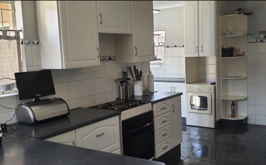 3 Bedroom Property for Sale in Eden Glen Gauteng