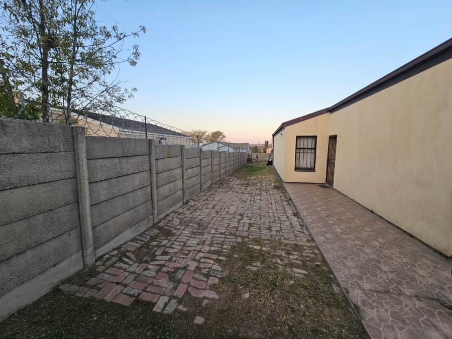 3 Bedroom Property for Sale in Norkem Park Gauteng