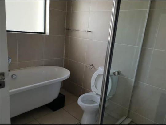 To Let 1 Bedroom Property for Rent in Modderfontein Gauteng