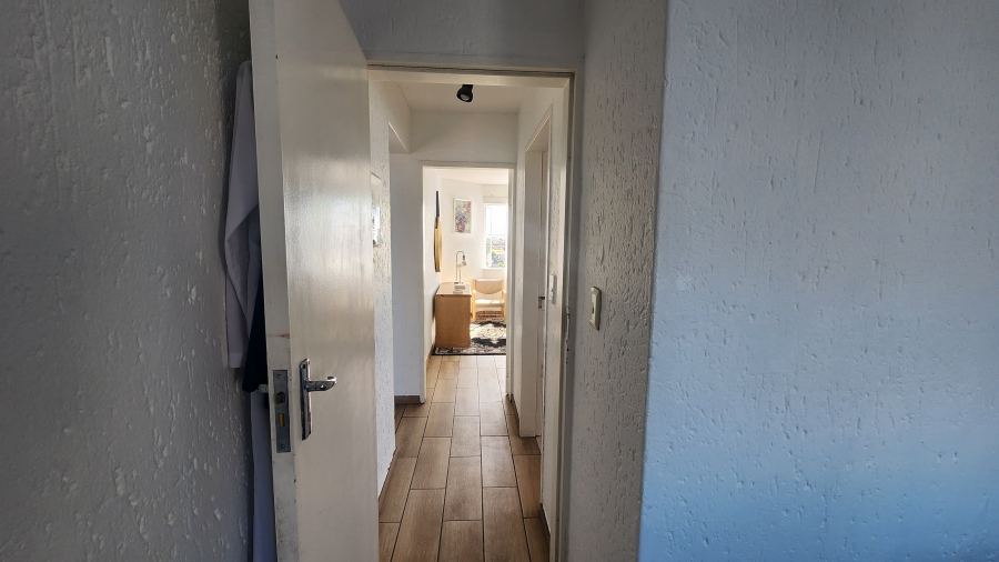 2 Bedroom Property for Sale in Ridgeway Gauteng