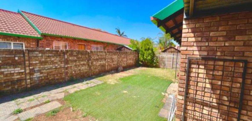 2 Bedroom Property for Sale in The Orchards Gauteng