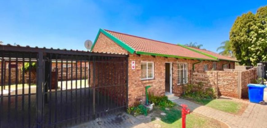 2 Bedroom Property for Sale in The Orchards Gauteng