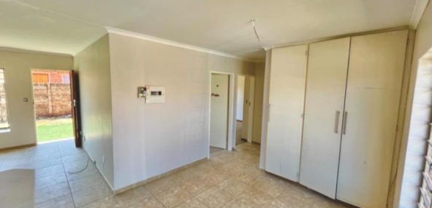 2 Bedroom Property for Sale in The Orchards Gauteng