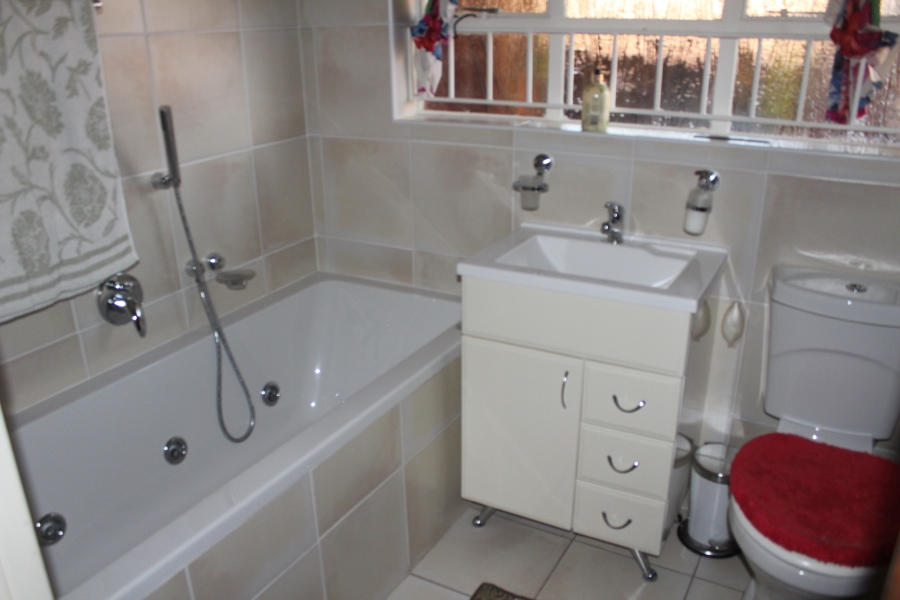 3 Bedroom Property for Sale in Amandasig Gauteng