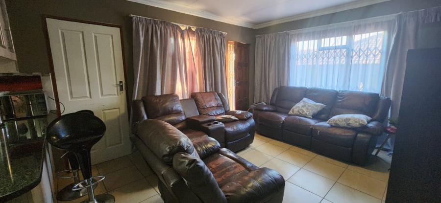 3 Bedroom Property for Sale in Amandasig Gauteng