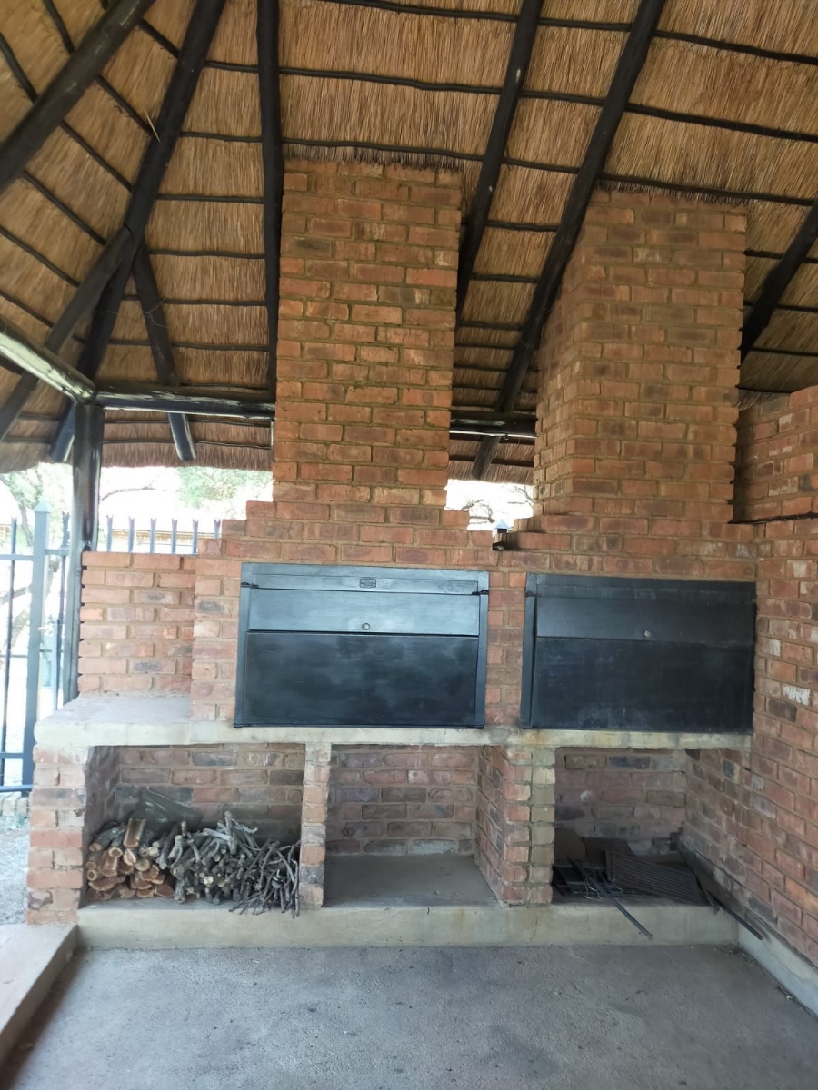 14 Bedroom Property for Sale in Rooiwal A H Gauteng