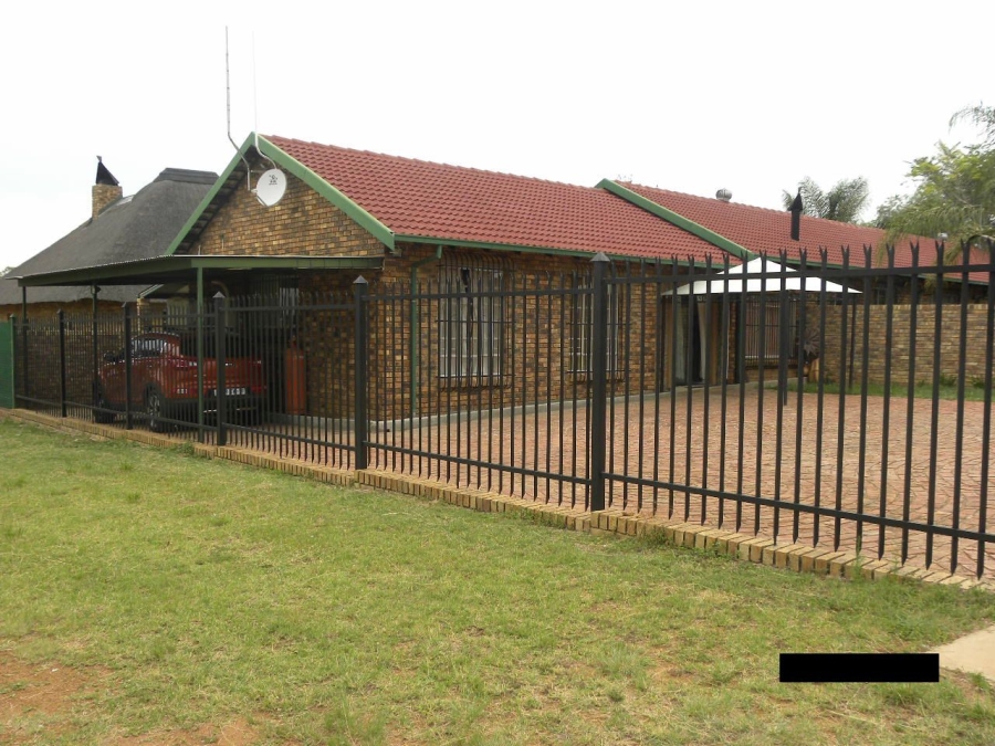 14 Bedroom Property for Sale in Rooiwal A H Gauteng