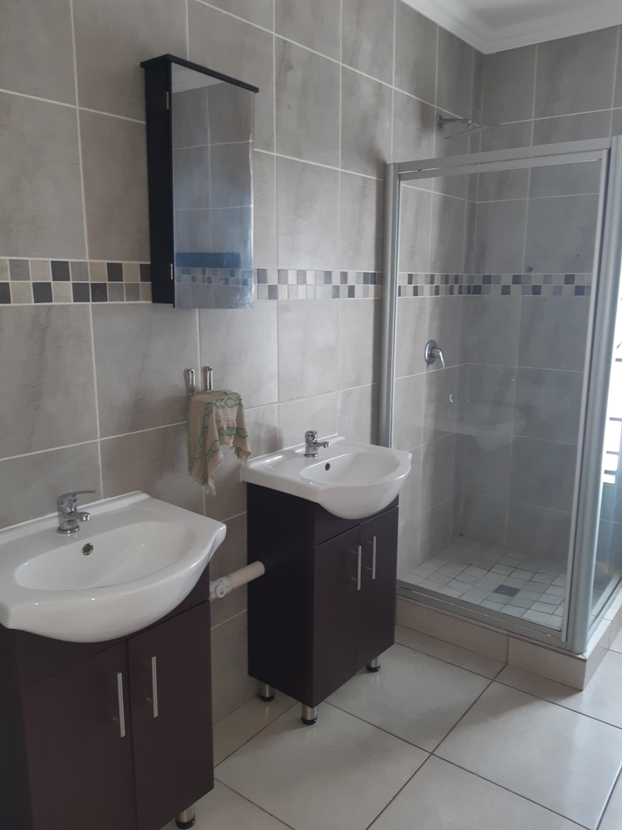 3 Bedroom Property for Sale in Pretoria North Gauteng