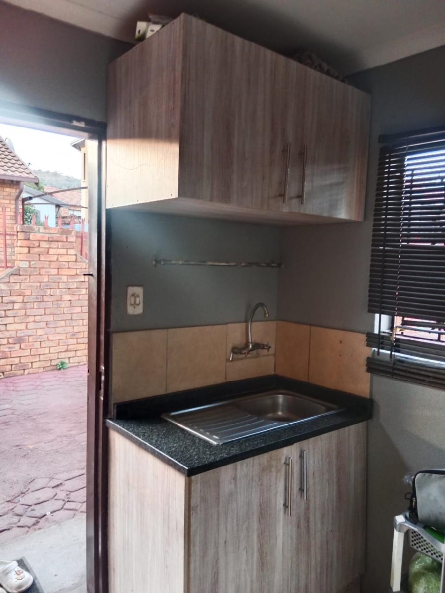 2 Bedroom Property for Sale in Danville Gauteng