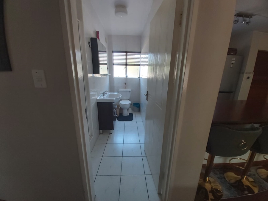 To Let 2 Bedroom Property for Rent in Morningside Gauteng