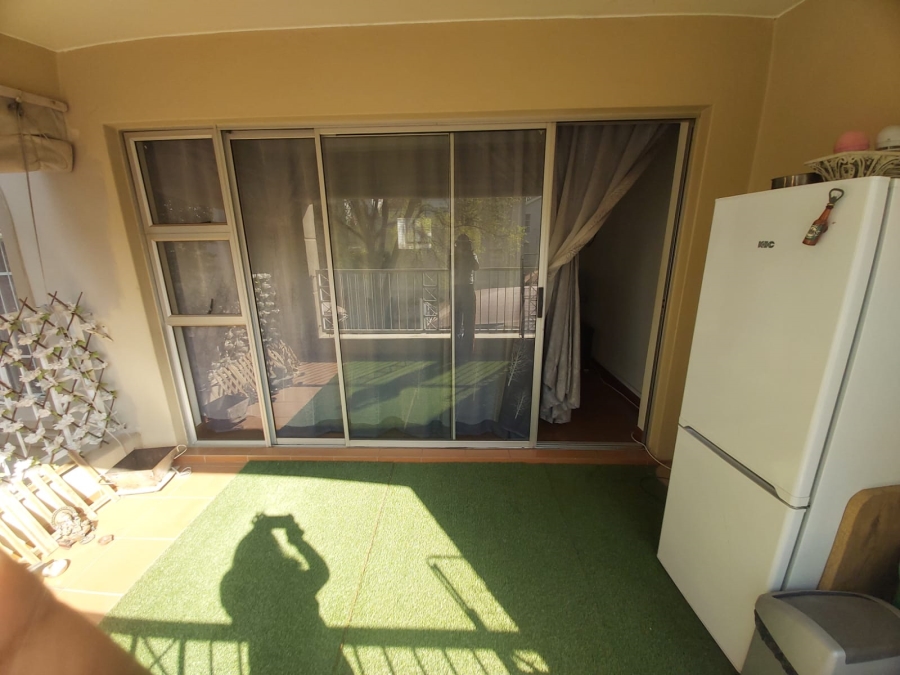 To Let 2 Bedroom Property for Rent in Morningside Gauteng