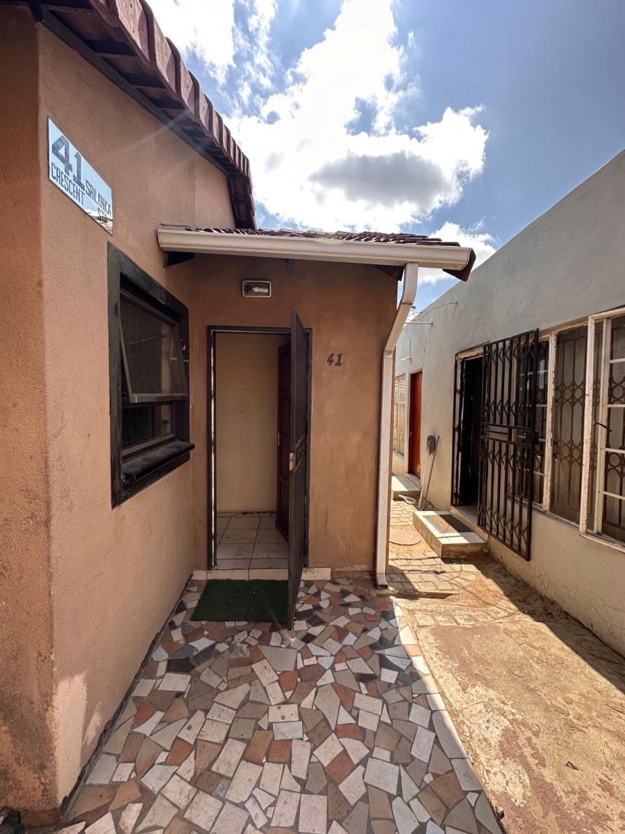 8 Bedroom Property for Sale in Cosmo City Gauteng