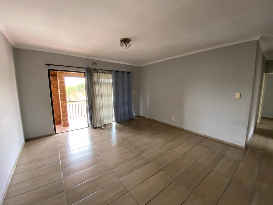 3 Bedroom Property for Sale in Sonneveld Gauteng